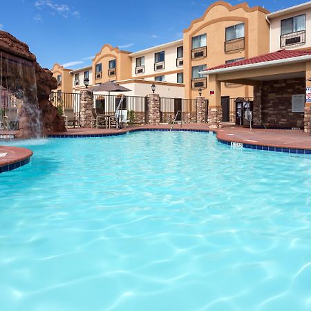 Holiday Inn Express Hotel & Suites Moab By Ihg Exterior foto